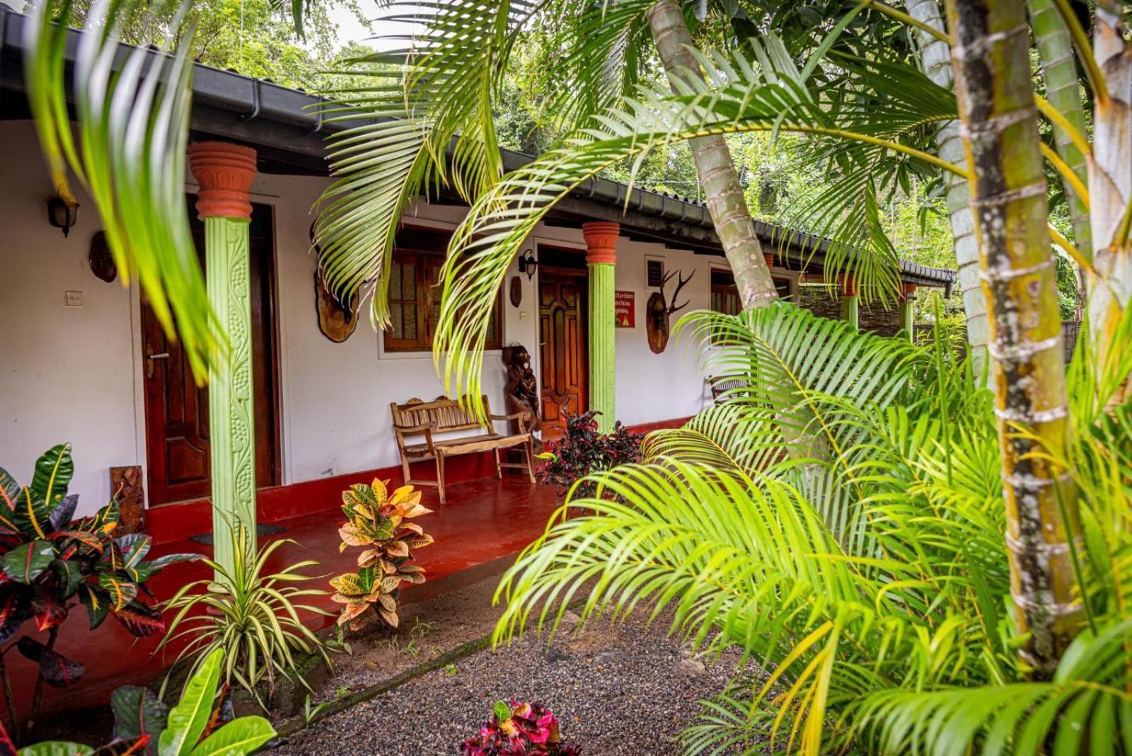 Hotel Samanala Sigiriya Exterior foto